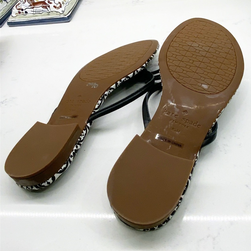 Kate Spade Bow Charm Flip Flops - Picture 7 of 7